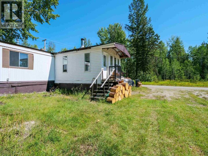 325 Skyline Road 2 — photo 1