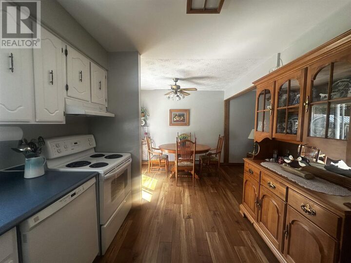Property Photo: 223A Ottawa Ave ON P5A 1N1