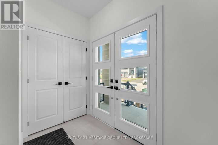 Property Photo:  75 Creighton Drive  ON K0H 2H0 