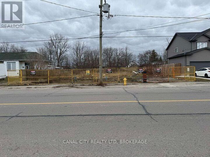 228 Allanburg Road — photo 1
