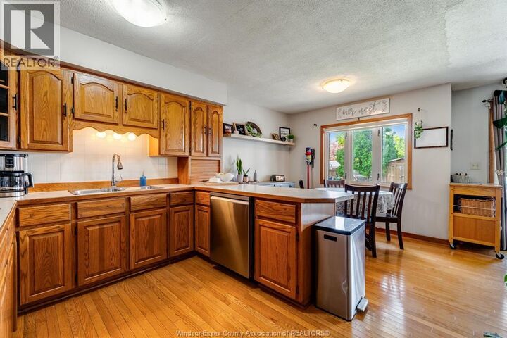 Property Photo: 133 Maidstone Avenue East ON N8M 2J6