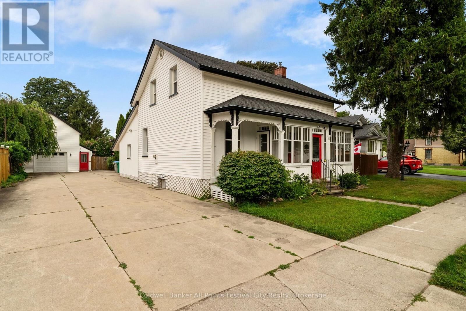 Property Photo: 85 Cambria Road North ON N7A 2P5