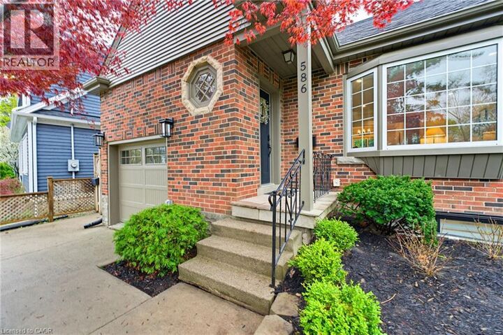 Property Photo:  586 Woodland Avenue  ON L7R 2S5 