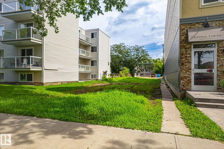 Property Photo:  10709 103 Street NW  AB T5H 2V7 