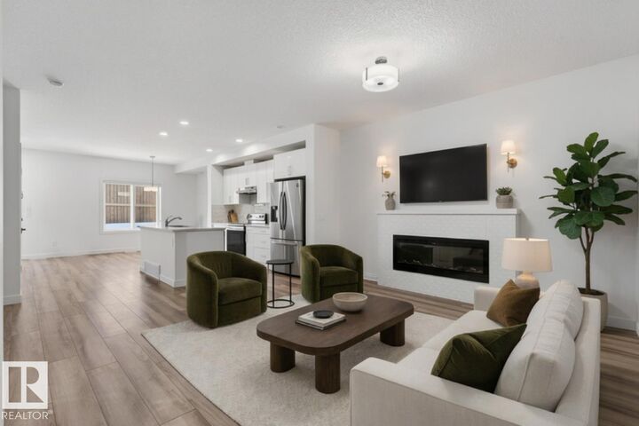 4853 Alwood Point(E) SW — photo 1