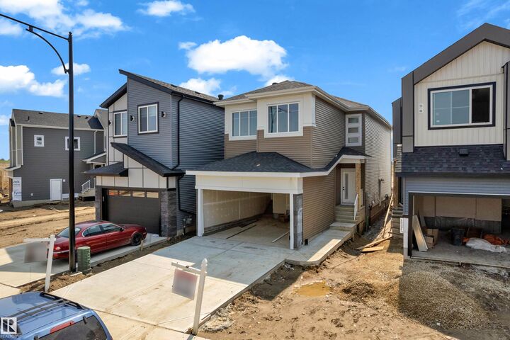 Property Photo: 4607 18 Ave SW SW AB T6X 1A4