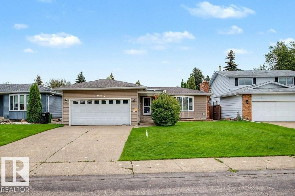 Property Photo:  4207 109 A Street NW  AB T6J 2R7 