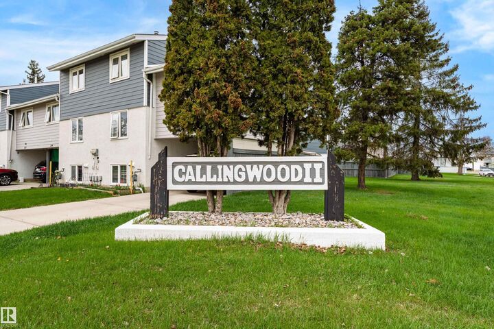 Property Photo:  224 Callingwood Two Two NW  AB T5T 1A3 
