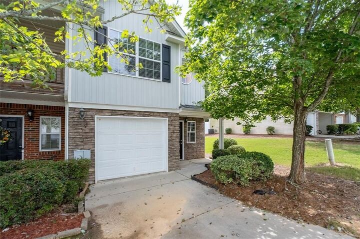 Property Photo: 1428 Box Circle GA 30680