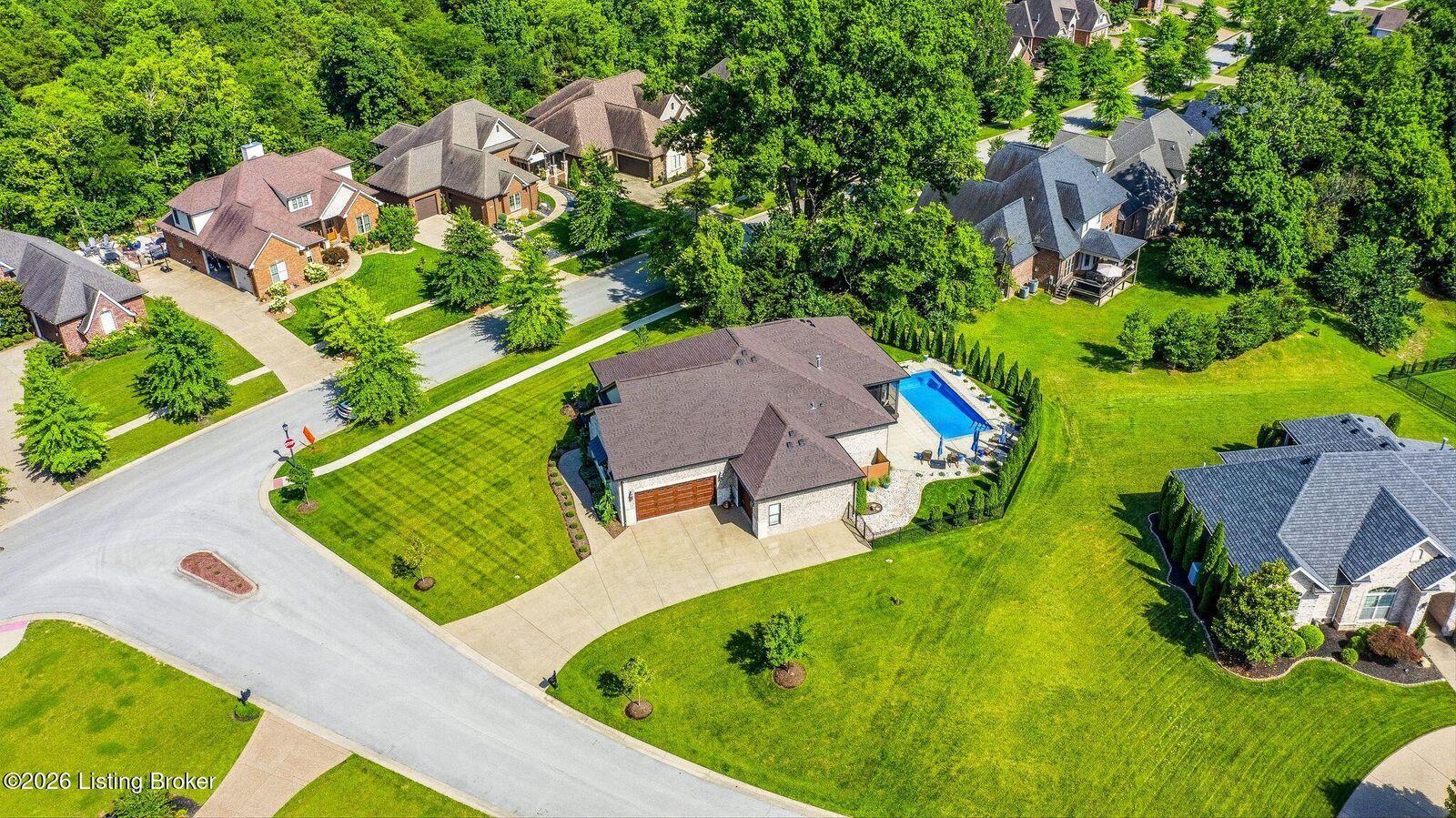 Property Photo:  1319 Kennesaw Creek Way  KY 40023 