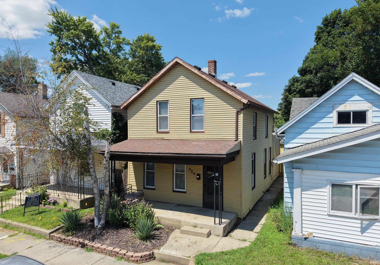 Property Photo: 524 W 4th Street IN 46808