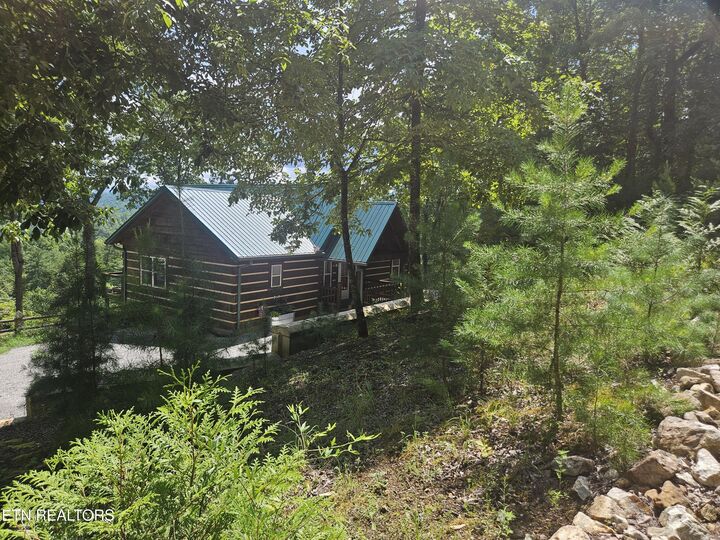 Property Photo: 100 Warriors Passage Drive TN 37385