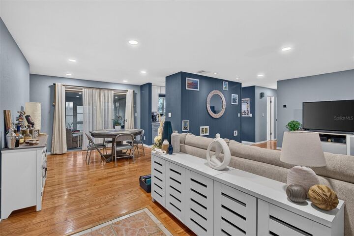 Property Photo: 11373 67th Avenue FL 33772
