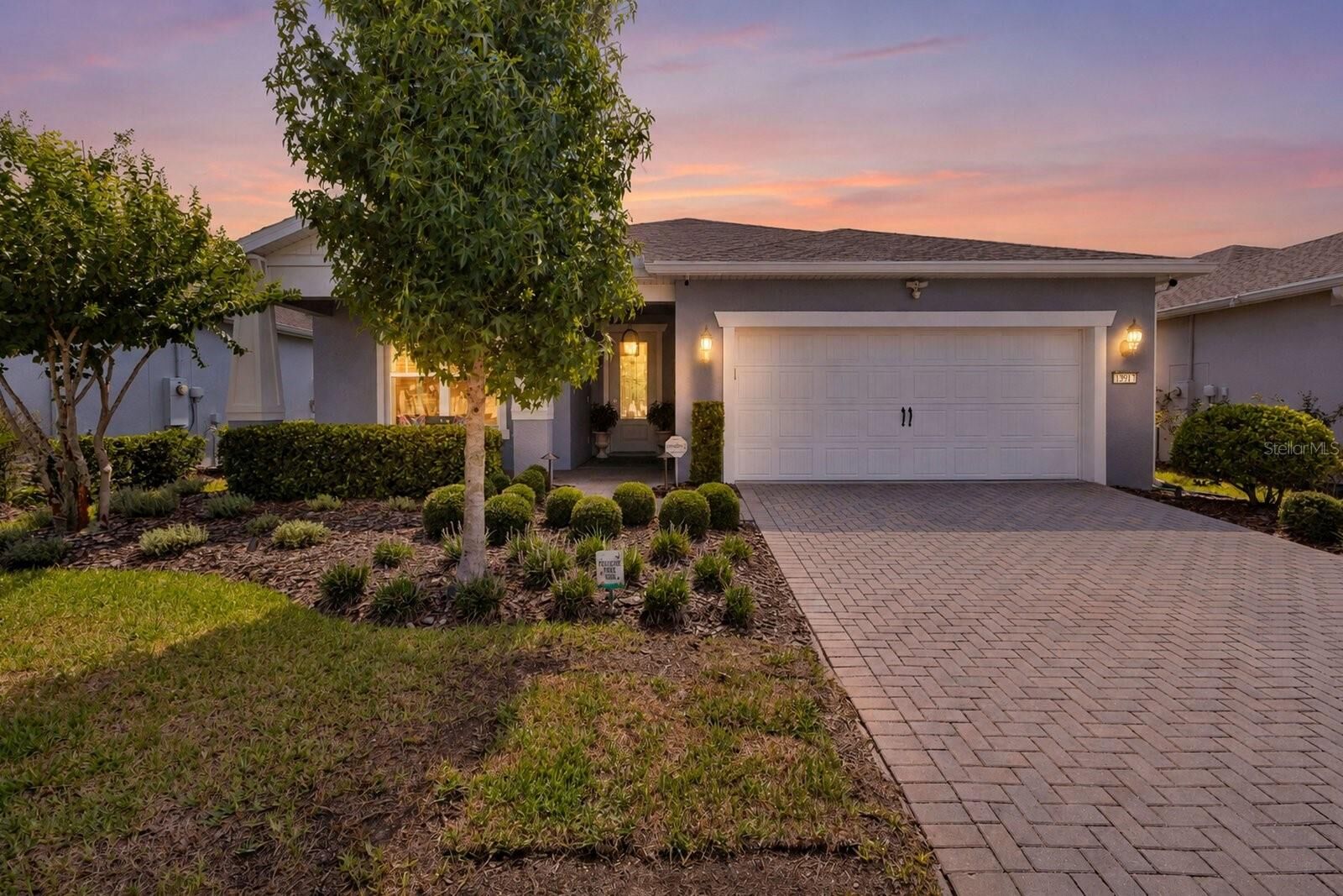 Property Photo: 13917 Destin Beach Lane FL 32827
