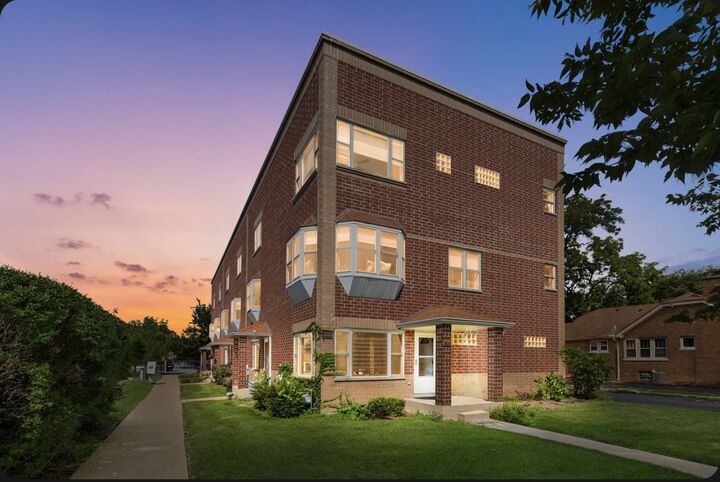 Property Photo:  18138 Martin Avenue  IL 60430 