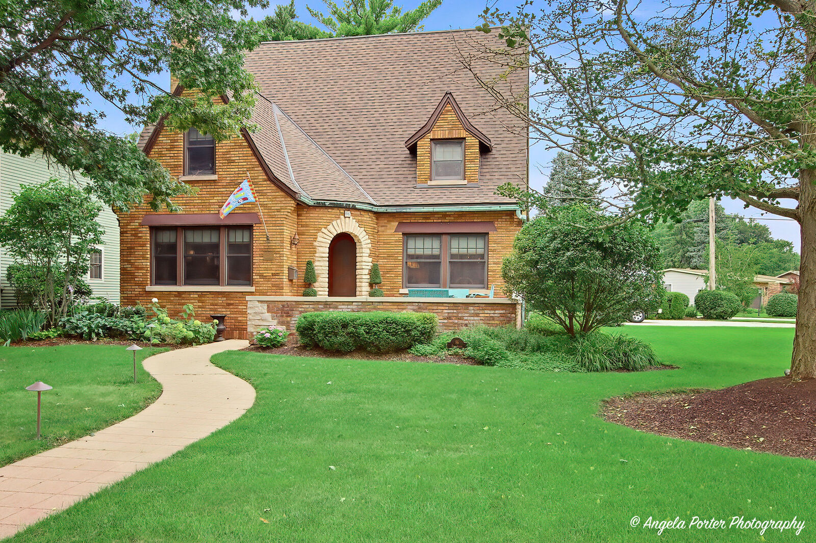 Property Photo:  86 Dole Avenue  IL 60014 