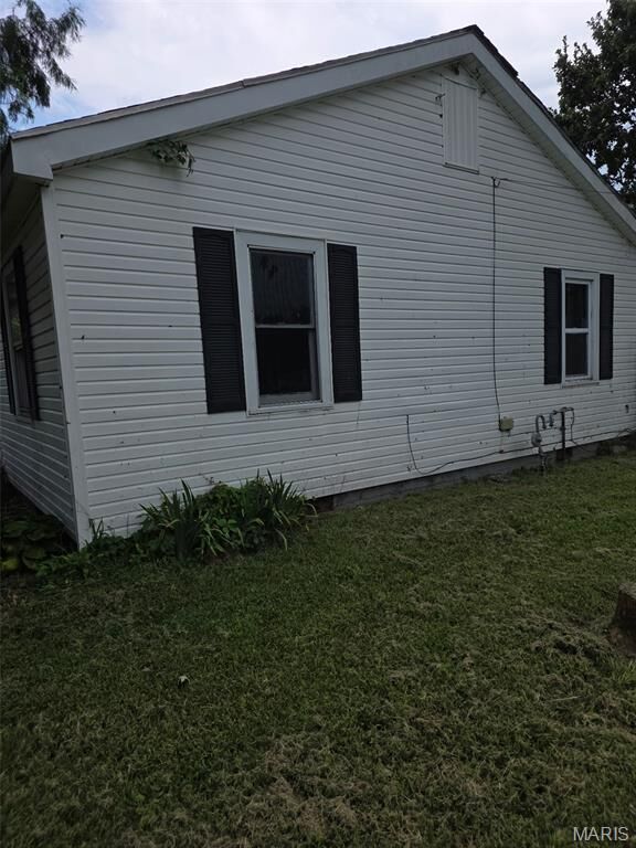 Property Photo: 309 Edmondson Street MO 63801