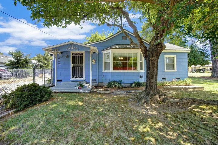 Property Photo:  7232 Pleasant View  CA 95610 