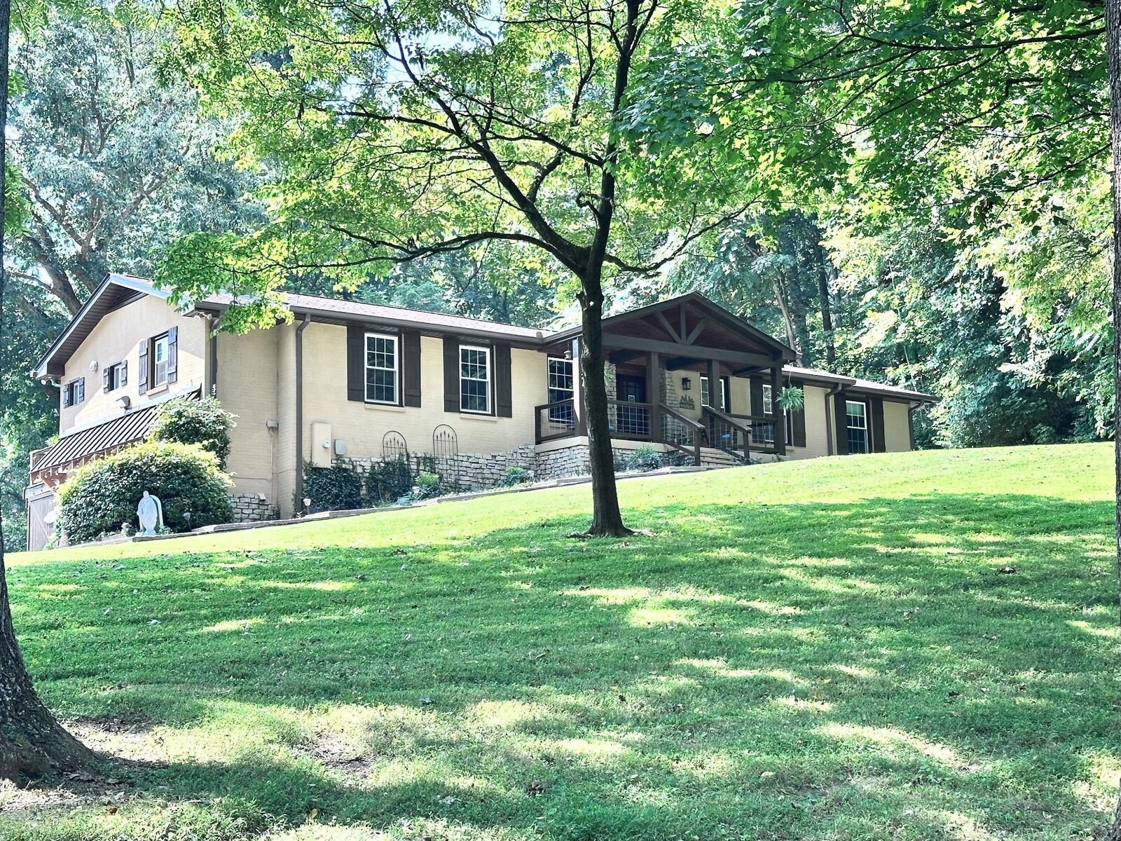 Property Photo:  2531 Goose Creek Byp  TN 37064 