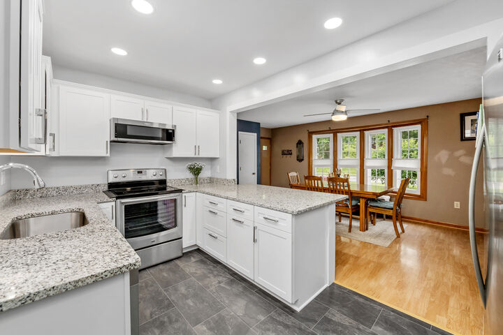 Property Photo:  303 Center Park Drive  KY 41042 
