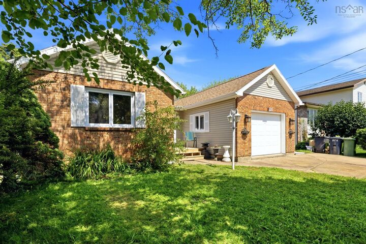 Property Photo: 125 Appian Way NS B2X 3H5