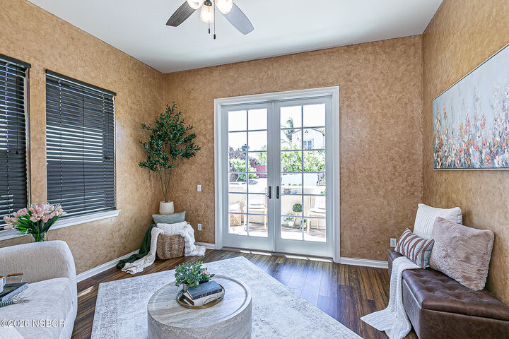 Property Photo:  552 Palomar Circle  CA 93436 