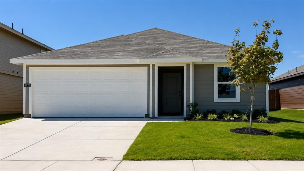 Property Photo: 2225 Bakersfield Drive TX 76036