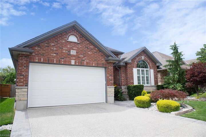 Property Photo: 72 Willowdale Crescent ON N0A 1N5