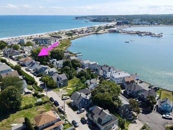 Property Photo:  16 Hillside Rd  MA 02045 