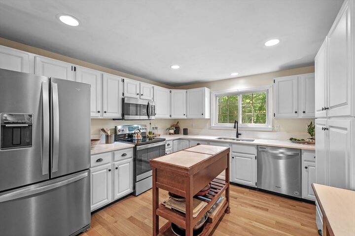 Property Photo: 19 Ridgewood Rd 19 MA 01966
