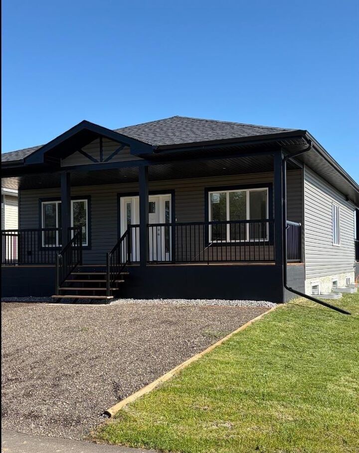 Property Photo: 114 Alberta Street AB T0B 2M0