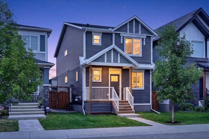 97 Seton Manor SE — photo 1