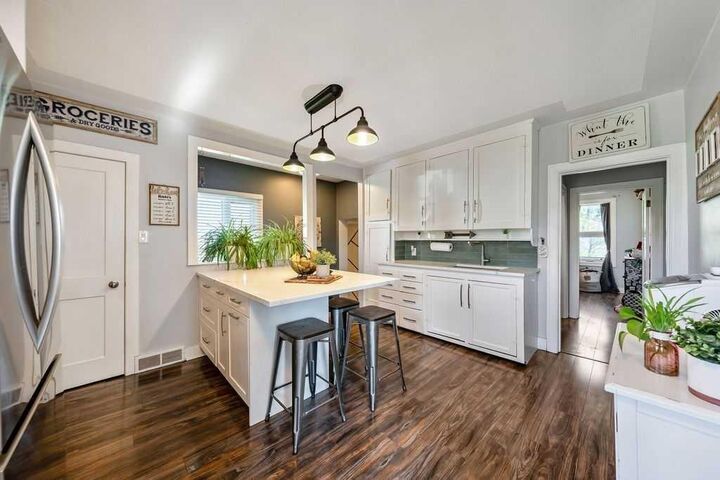 101 S Railway Street — photo 1