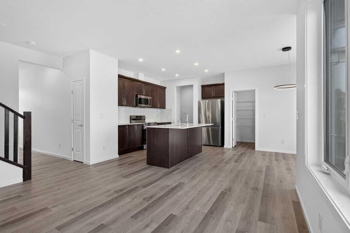 Property Photo: 110 Yorkstone Villas SW AB T2X 6J7