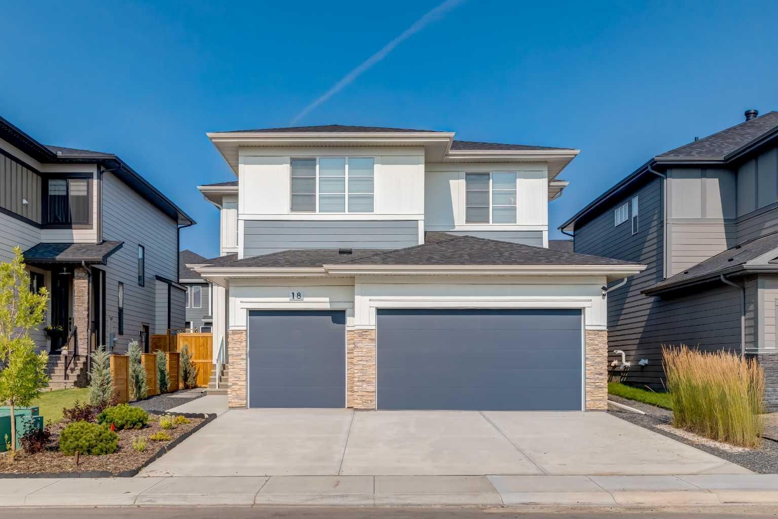 Property Photo: 18 South Shore Bay AB T1X 2R9