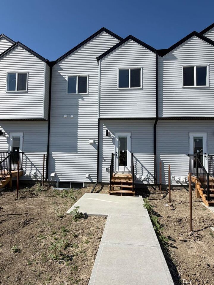 Property Photo: 1373 Abitibi Road W AB T1J 5X4