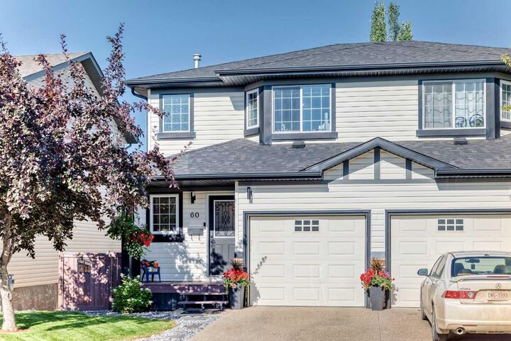 Property Photo: 60 Arthur Close AB T4R 3M5