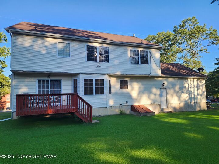 Property Photo:  283 Pocono Boulevard  PA 18324 