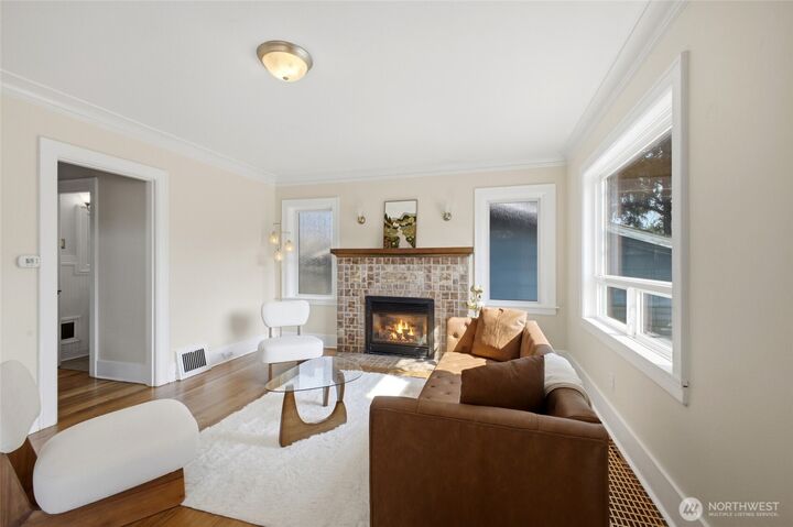 Property Photo:  1011  High Avenue  WA 98337 