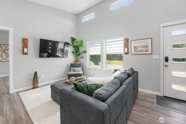 Property Photo:  320  Marine View Drive SW  WA 98569 