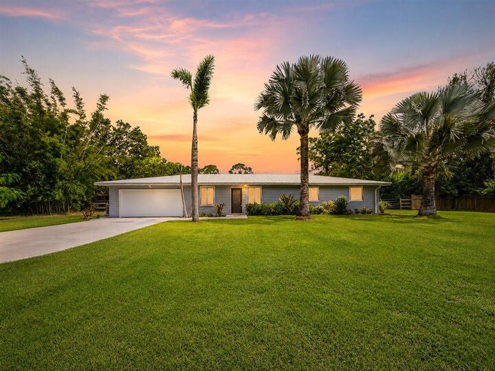 Property Photo:  1740 Vally Road  FL 32950 