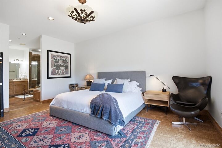 Property Photo: 275 Main Street R403 CO 81632