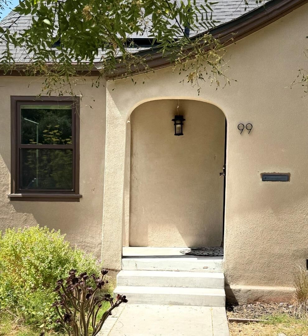 Property Photo:  99 East Hedding Street  CA 95112 
