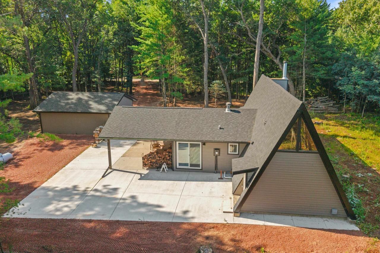 Property Photo:  1148 Chicago Drive  WI 53934 