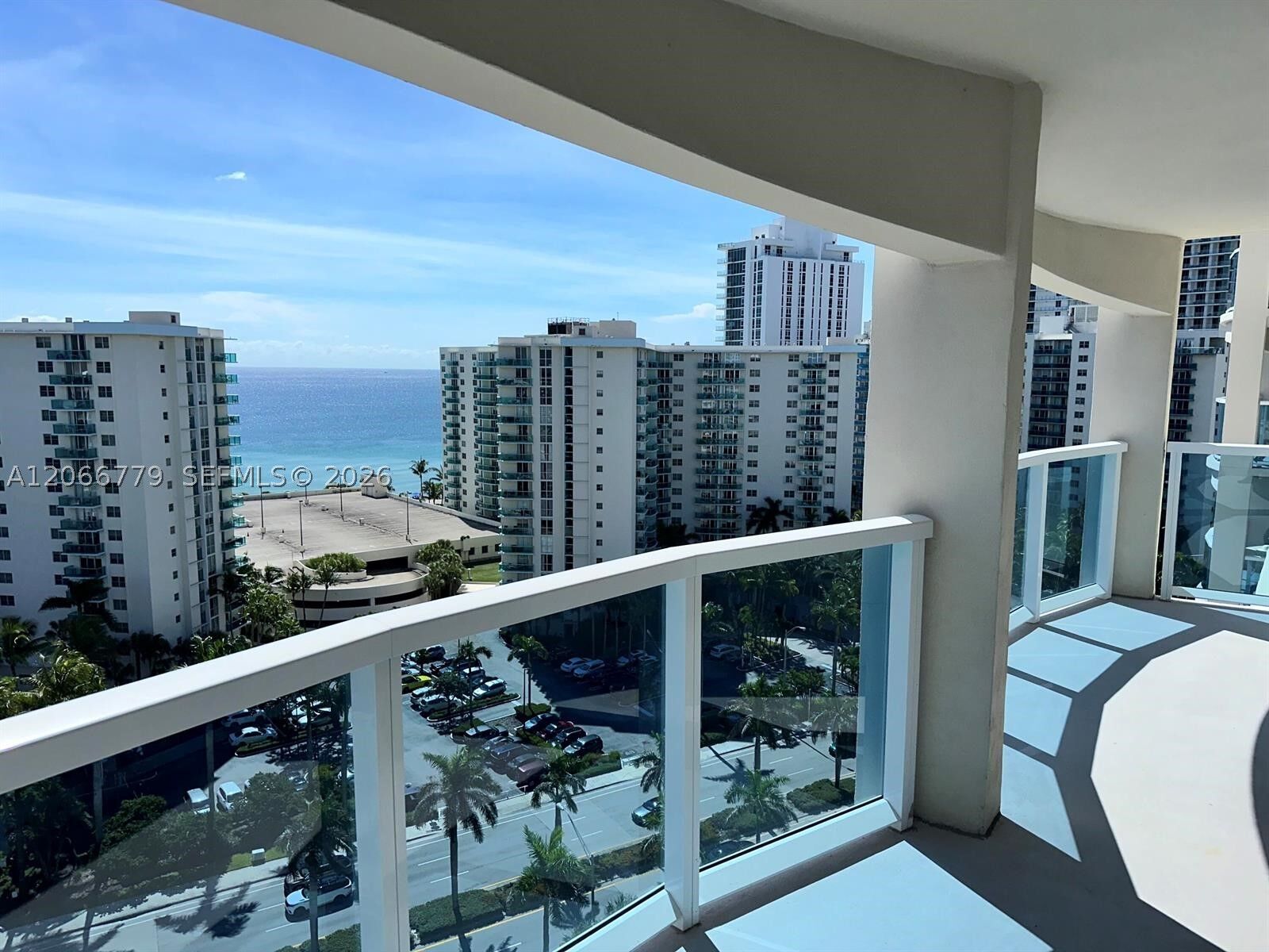 Property Photo:  3800 S Ocean Dr 1516  FL 33019 