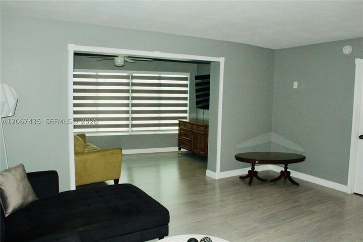Property Photo:  4211 NW 41st St 407  FL 33319 