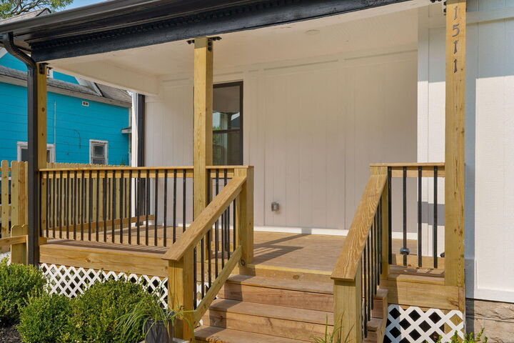 Property Photo: 1511 N Missouri Avenue MO 65803