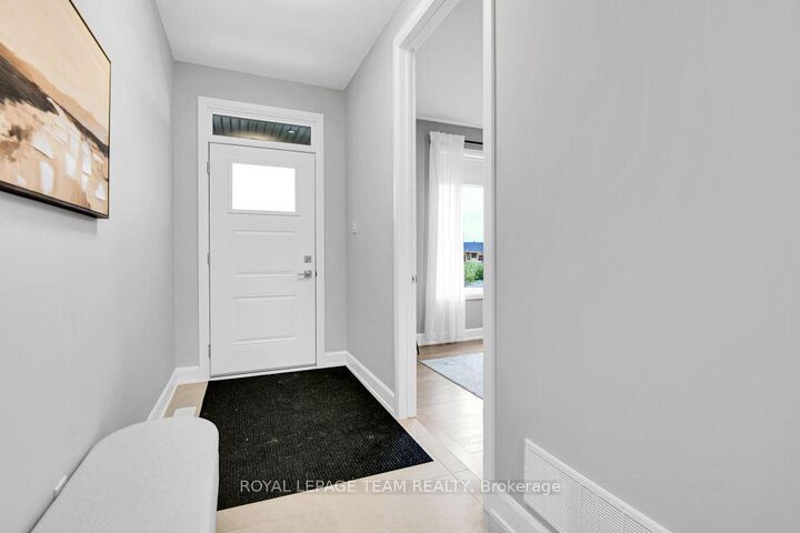 Property Photo: 1165 Potter Drive ON K6V 0G8