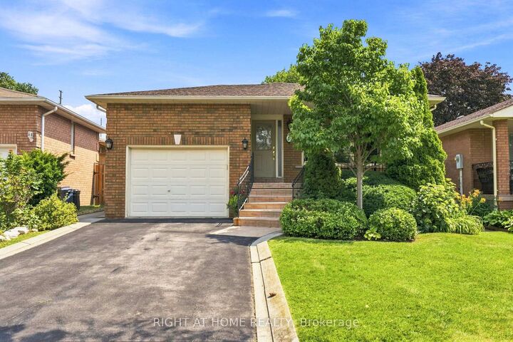 39 Dante Court — photo 1