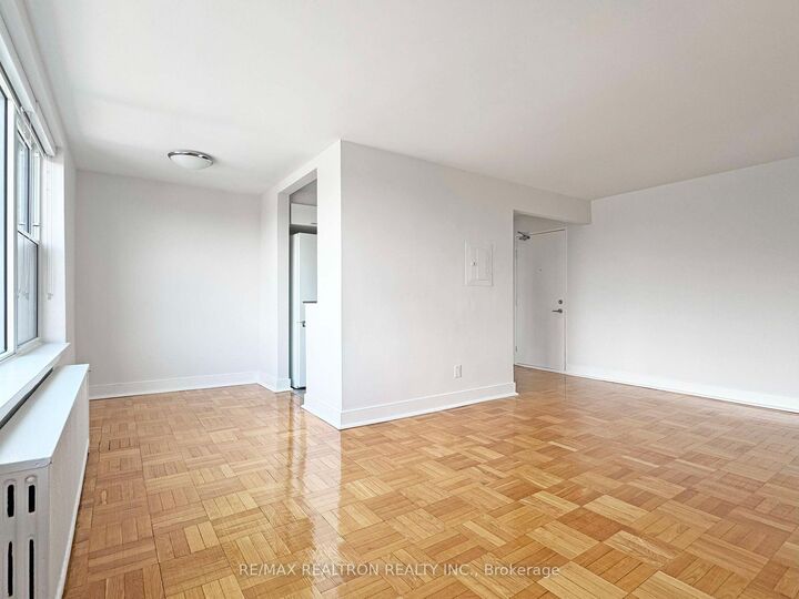 Property Photo:  1545 Bathurst Street 308  ON M5P 3H6 